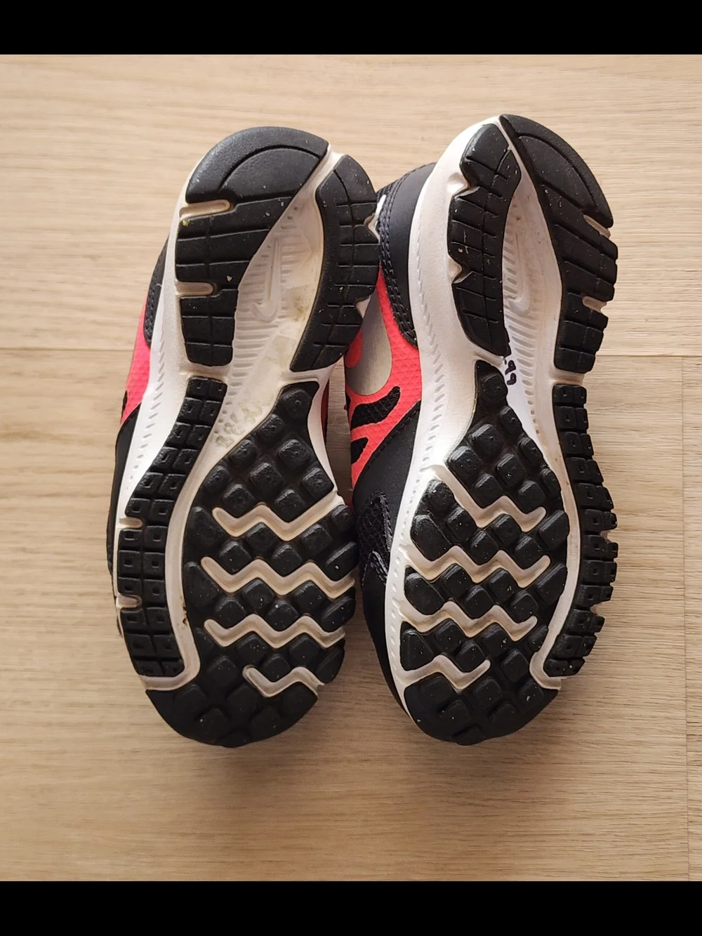 Nike Kids Black and Hot Pink Sneakers